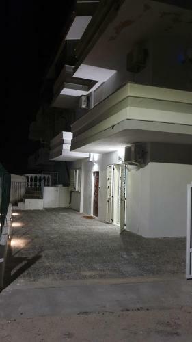 Hostal Marina Bay House