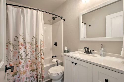 Bright And Modern Augusta Home - Walk To Town!