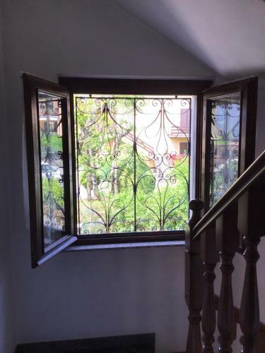 Hostal Villa Romeo Acero Rosso