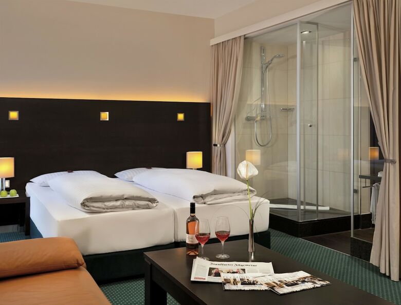 Hotel Flemings(.)