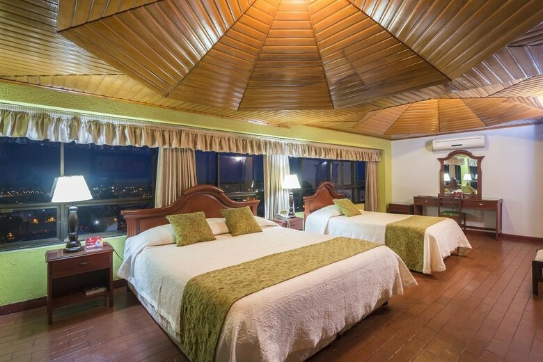 Hotel Don Lolo