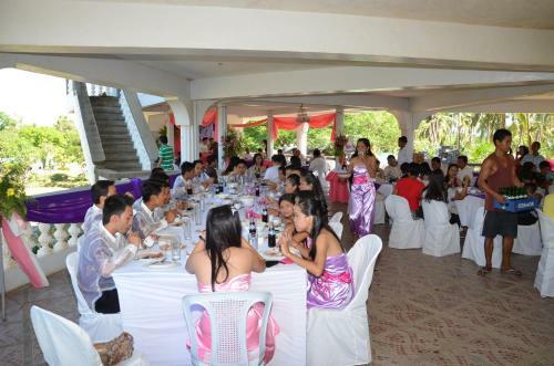 Seasun Beach Resort & Hotel