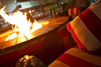 Portola Hotel & Spa