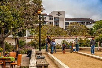 Portola Hotel & Spa