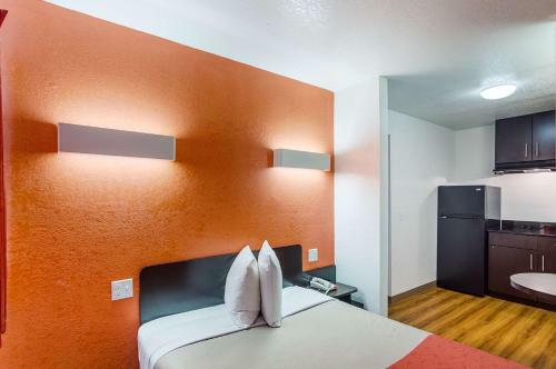 Motel 6 Ardmore