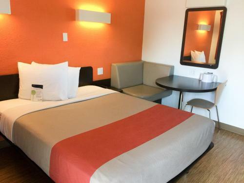 Motel 6 Ardmore