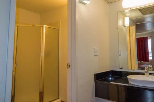 Motel 6 Ardmore