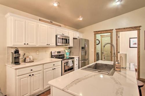 Chic Bozeman Townhome About 8 Mi To Downtown!