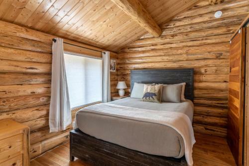 Hidden Haven Cabin