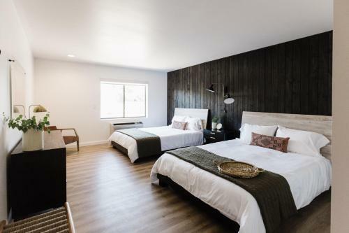 Hotel Wonderstone At Glacier