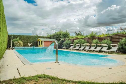 Villa Con Piscina A Rimini