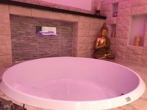 Hostal Luxury Rooms Sixty Six