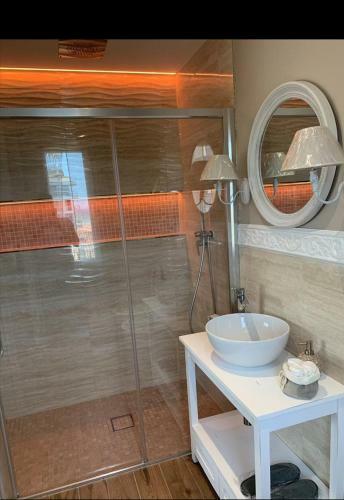 Hostal Luxury Rooms Sixty Six