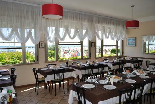 Hotel Vistamare Viserba