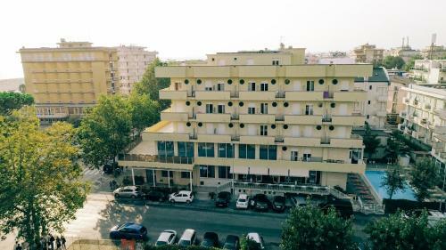 Hotel Beverly