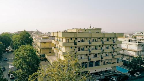 Hotel Beverly