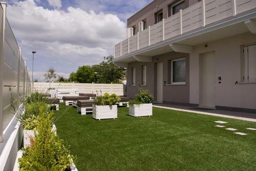 Hostal Home Suites Home