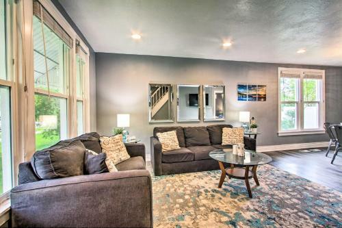 Updated Great Falls Home With Fire Pit, Deck And Yard!