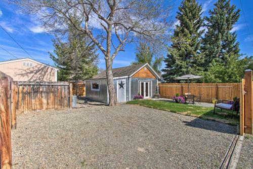 Sweet Helena Cottage, Pet Friendly And Walkable