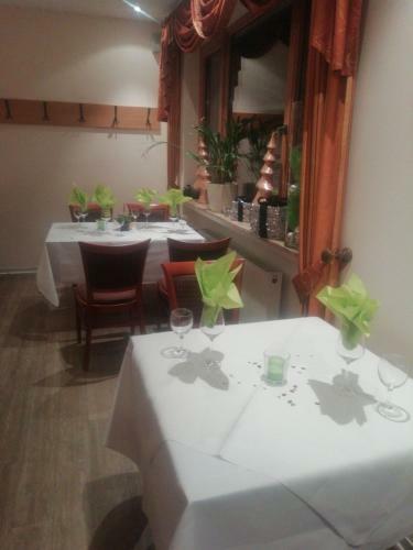 Hostal Hotel Zur Bruecke