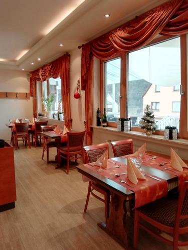 Hostal Hotel Zur Bruecke