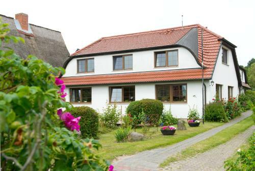 Hostal Pension Deichgraf Middelhagen