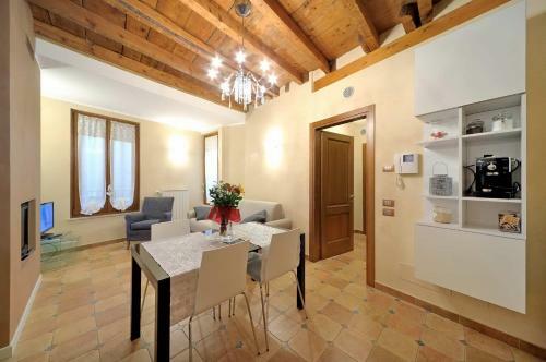 Apartamento Antico Palazzo Signorile