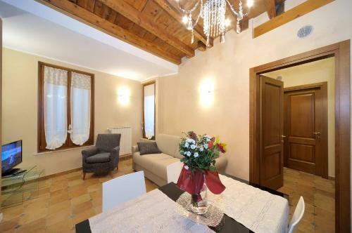 Apartamento Antico Palazzo Signorile