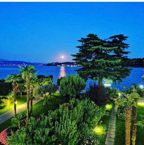 Apartamento Appartamento Direttamente A Lago - Ben Approved