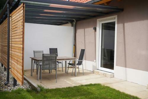 Apartamento Wohnung Mit Terasse M�mbris