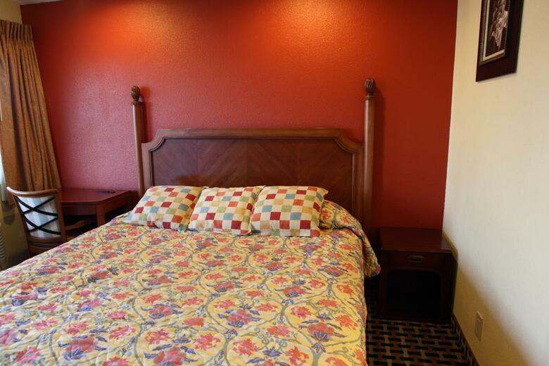 Motel Bay Breeze Inn