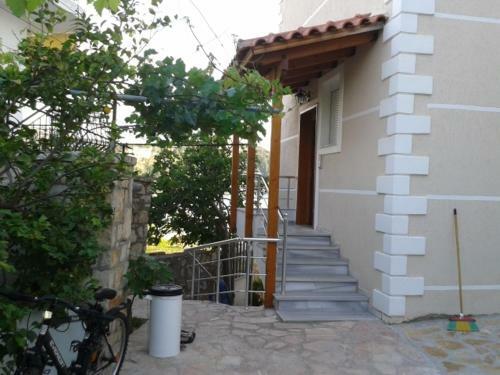 Hostal Magic Ionian Apartments & Rooms