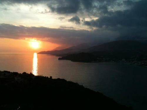 Hostal Magic Ionian Apartments & Rooms