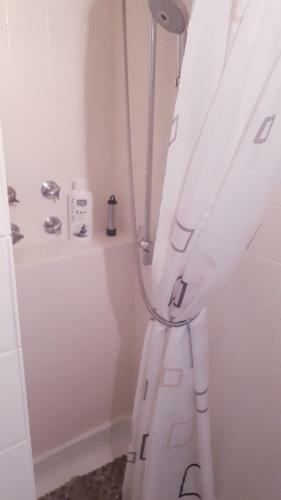 Souterran Zimmer