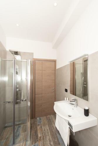Hostal Urban Rooms Salerno