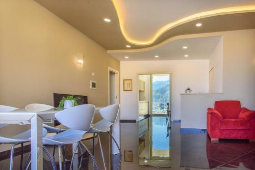Apartamento Mareluna Crescent - Luxury Seafront Experience