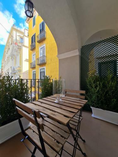 Hostal Sar� Futura