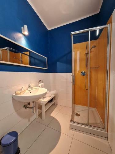 Hostal Sar� Futura