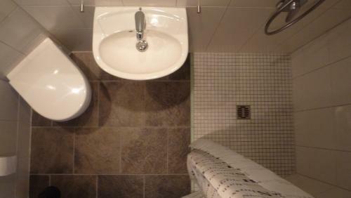 Hostal Hotel Garni Pension Ruth