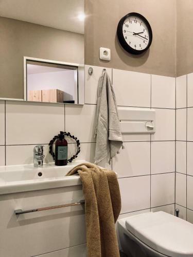 Schickes, Stilvolles Und Helles Apartment In M�nster