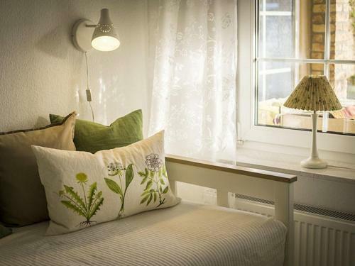 Sommerwiese Mit Terrasse - Abc327 Neu!