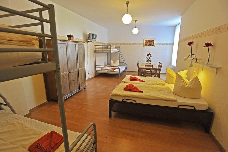 Hotel Kolo 77