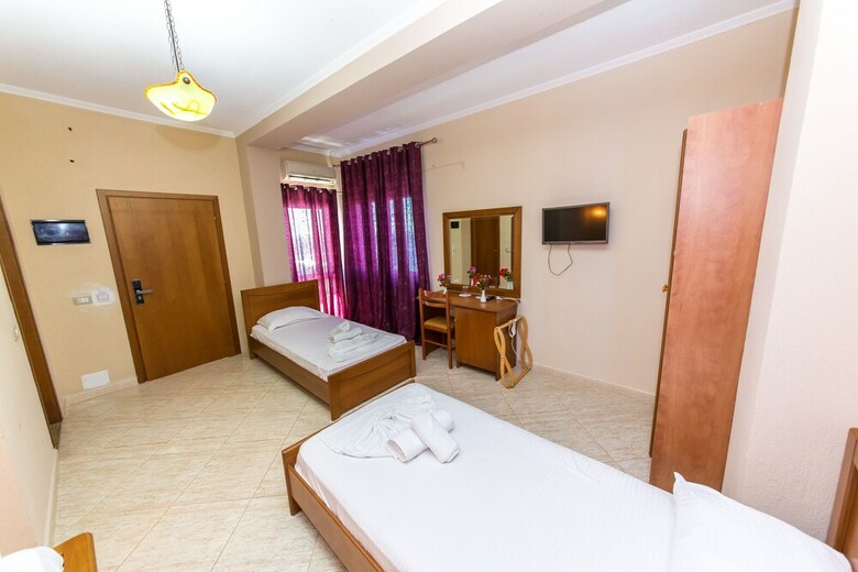Hotel Bahamas