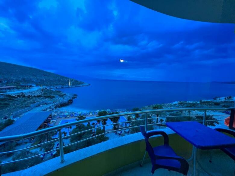Hotel Bahamas