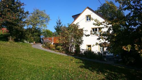Apartamentos Ferienwohnung H�gelhof