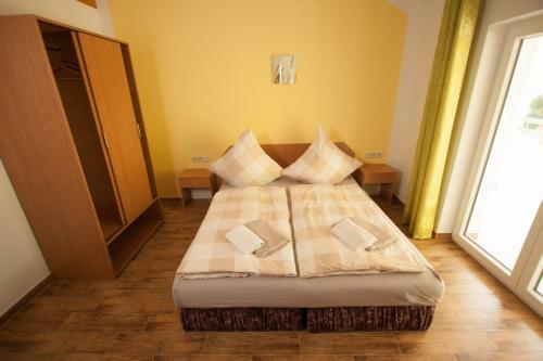 Hostal Pension Diener