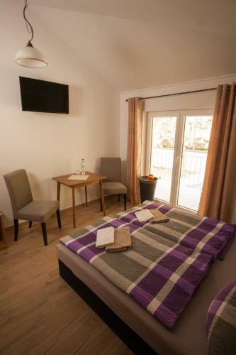 Hostal Pension Diener