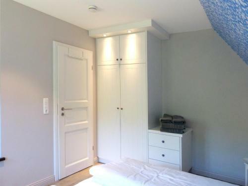 Friesenhaush�lfte Backbord