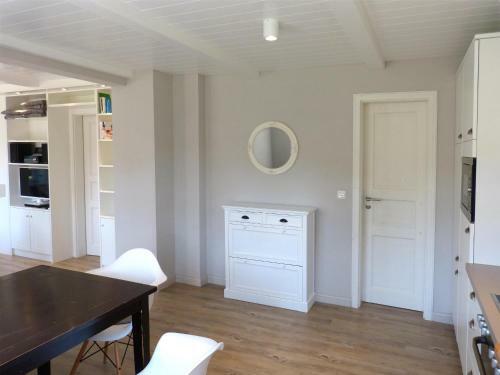 Friesenhaush�lfte Backbord