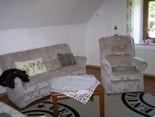 Apartamento Katharina Ferienwohnung Am Eifelsteig